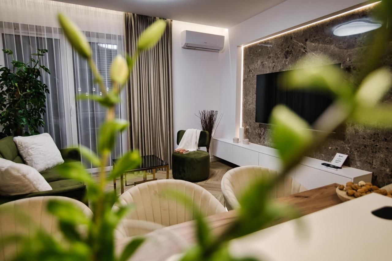 Apartament "Zlote Lwy 18" Lägenhet Zator Exteriör bild